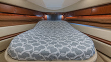 Load image into Gallery viewer, 45' SEA RAY SUNDANCER