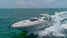 Load image into Gallery viewer, 55' SEA RAY SUNDANCER