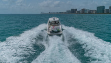 Load image into Gallery viewer, 55' SEA RAY SUNDANCER