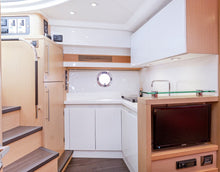 Load image into Gallery viewer, 46' BENETEAU
