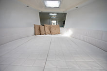 Load image into Gallery viewer, 40' VANDUTCH